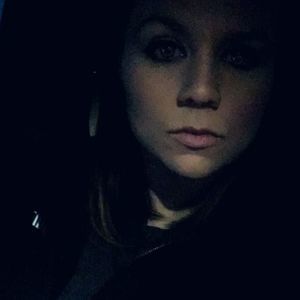 Meet your Posher, Cass